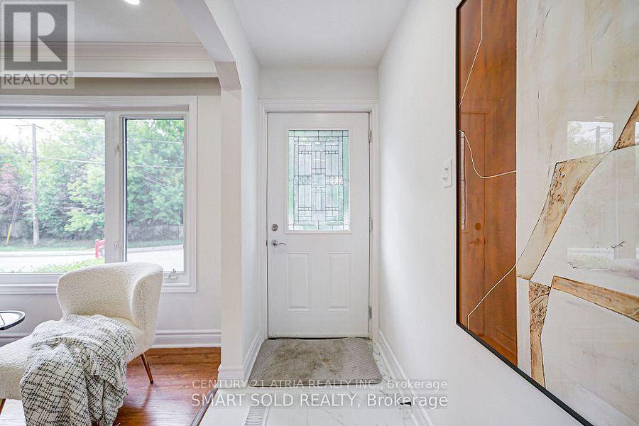 167 Felix Road, Richmond Hill, Ontario  L4C 3M8 - Photo 6 - N12441097