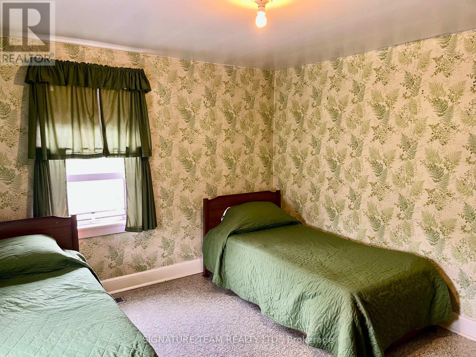 292 Bonnechere Street W, Bonnechere Valley, Ontario  K0J 1T0 - Photo 15 - X12440598
