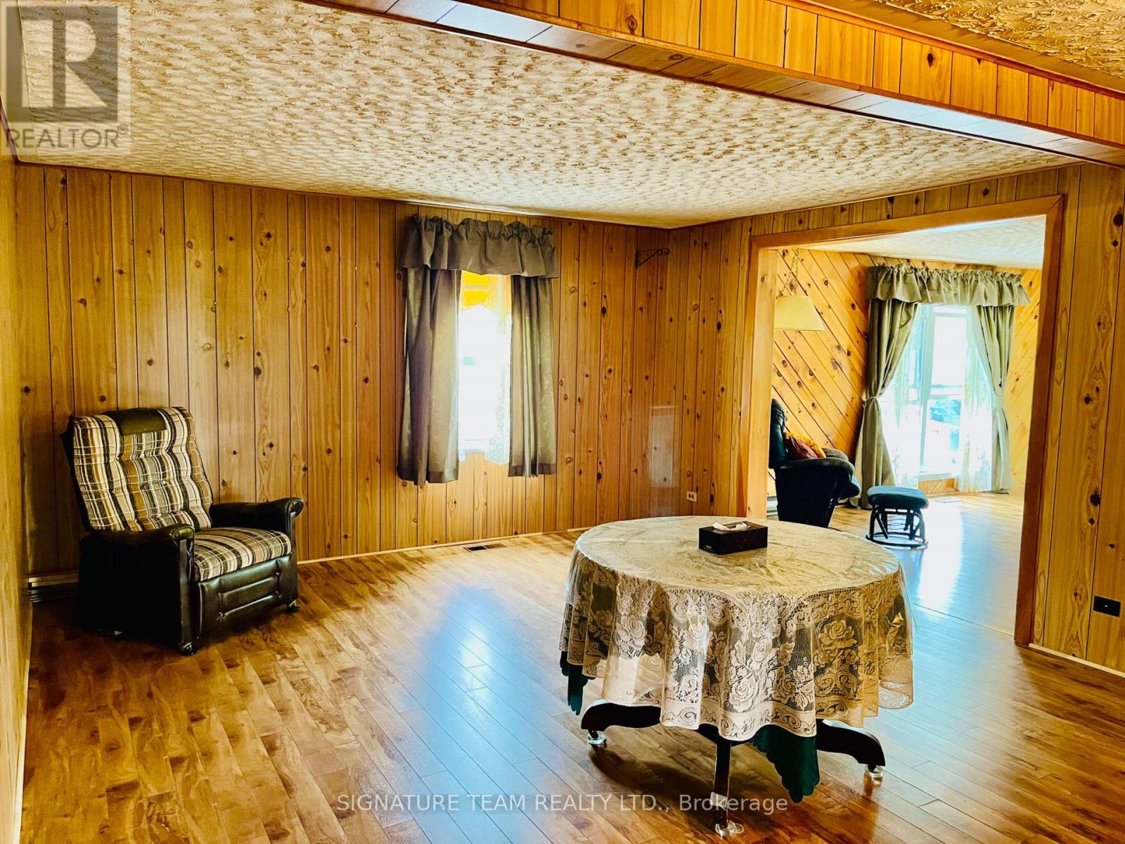 292 Bonnechere Street W, Bonnechere Valley, Ontario  K0J 1T0 - Photo 28 - X12440598