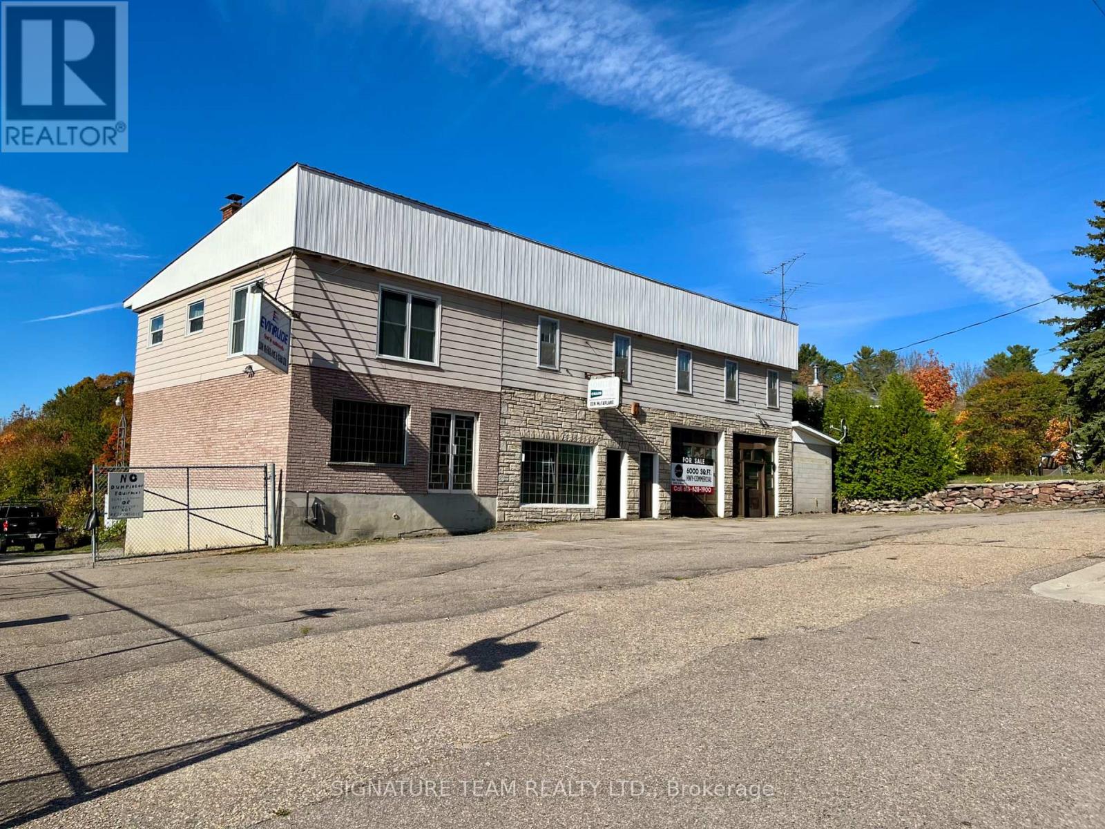 292 Bonnechere Street W, Bonnechere Valley, Ontario  K0J 1T0 - Photo 3 - X12440598