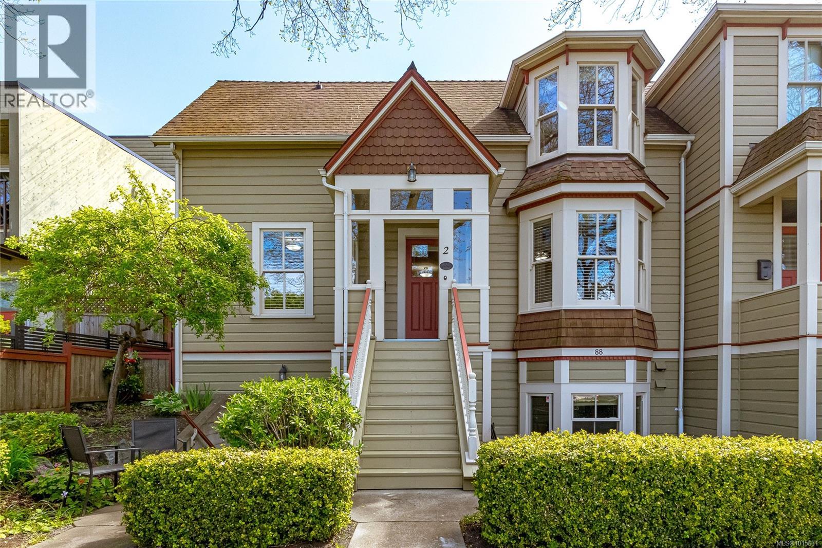 2 88 Dallas Rd, Victoria, British Columbia