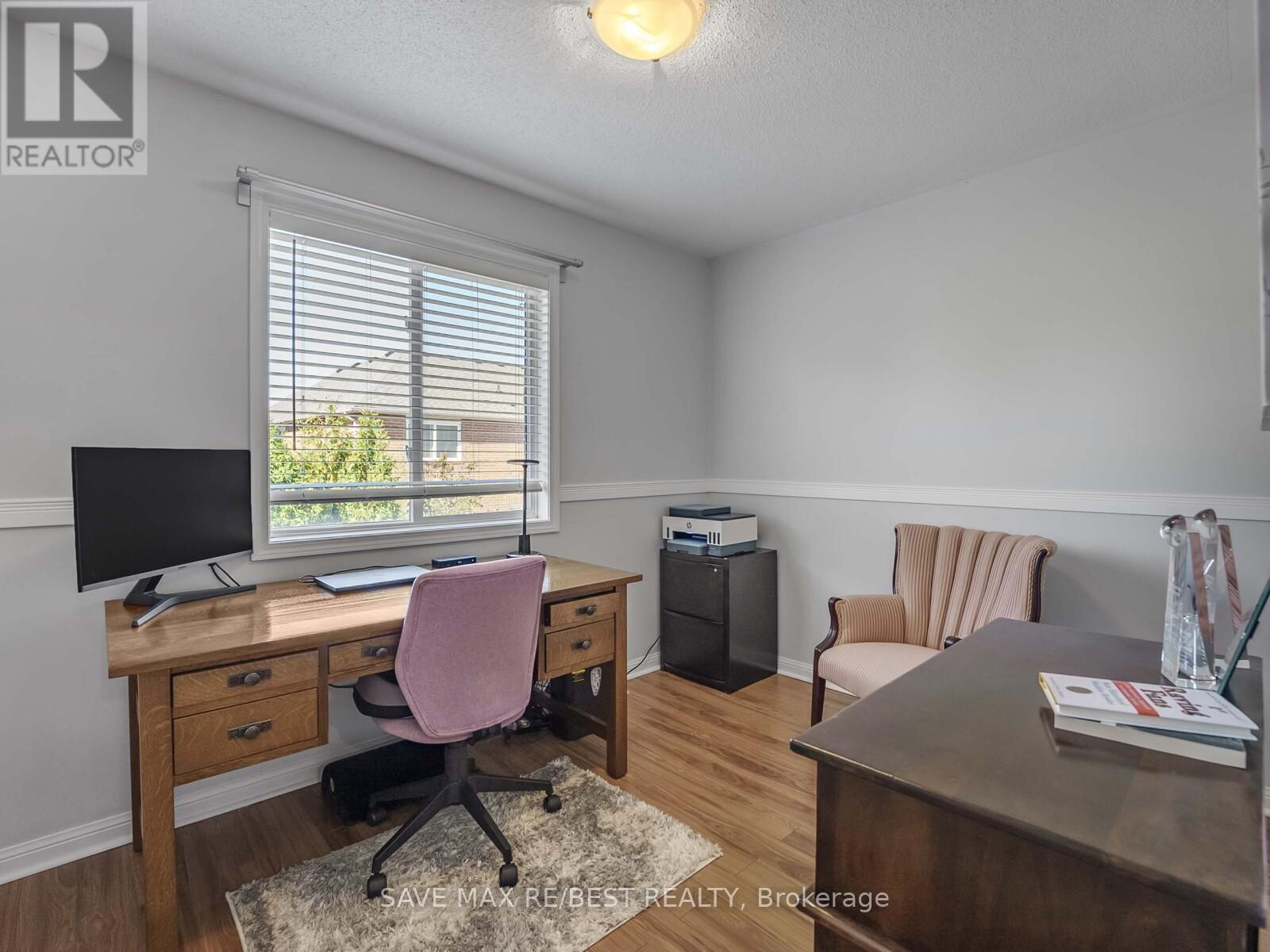 4057 Donnic Drive, Burlington (Alton), Ontario  L7M 0A5 - Photo 25 - W12441072