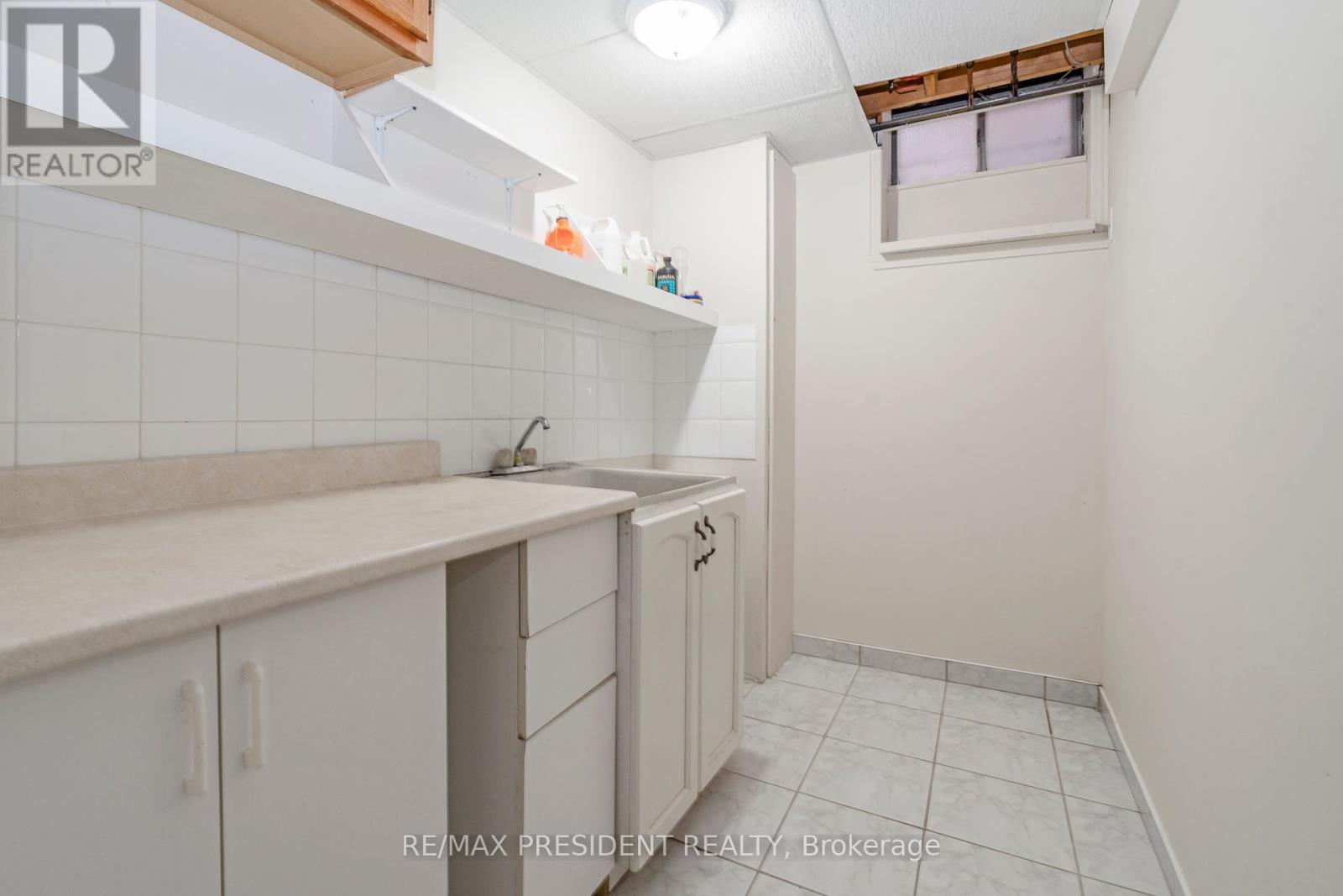 41 Rangeland Road, Brampton, Ontario  L6R 1L2 - Photo 37 - W12441073