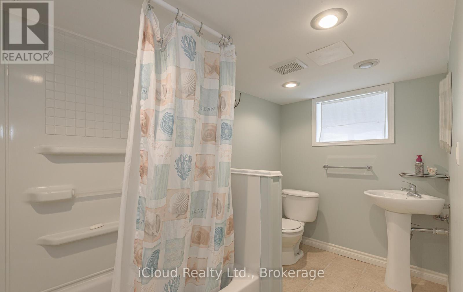 45 Archibald Street, Brampton, Ontario  L6X 1M3 - Photo 22 - W12441105