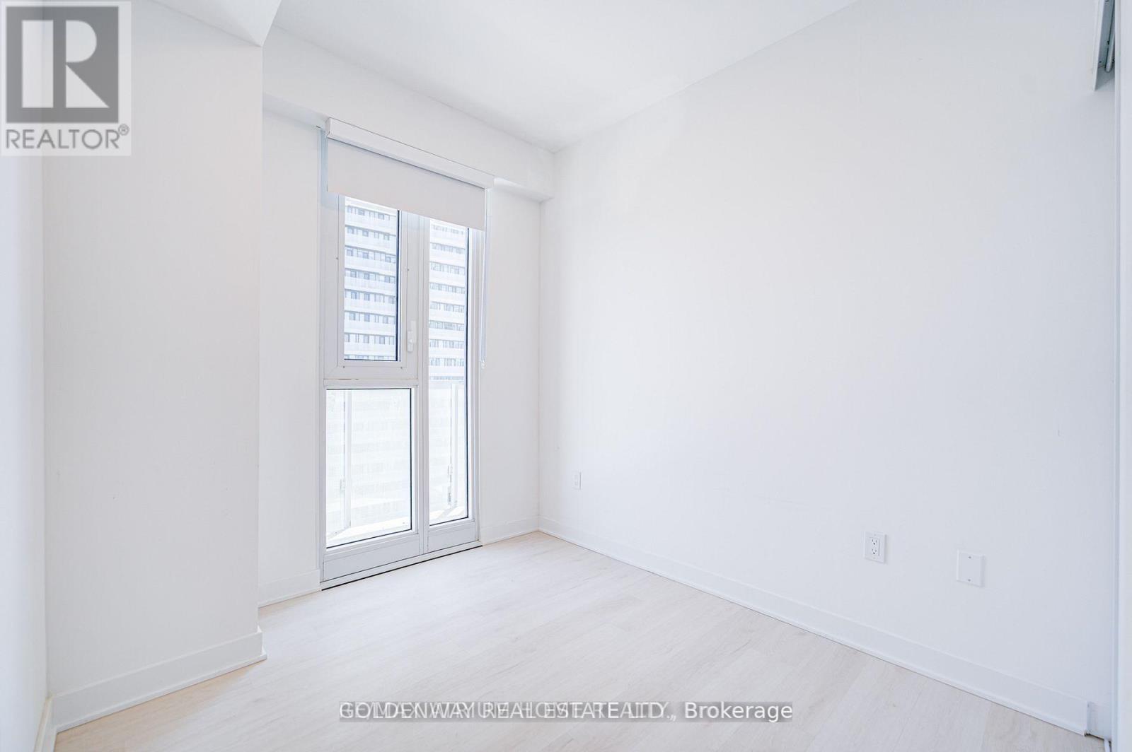 2503 - 3900 Confederation Parkway, Mississauga, Ontario  L5B 0M3 - Photo 20 - W12441108