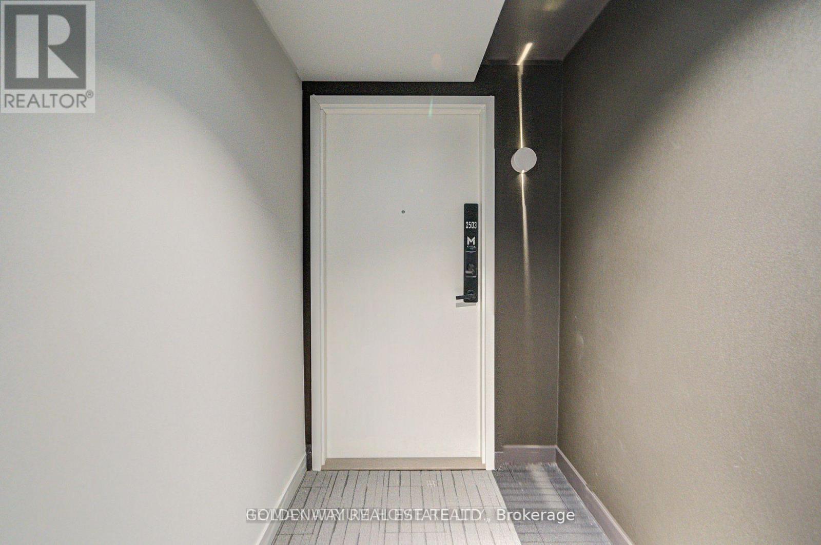 2503 - 3900 Confederation Parkway, Mississauga, Ontario  L5B 0M3 - Photo 38 - W12441108