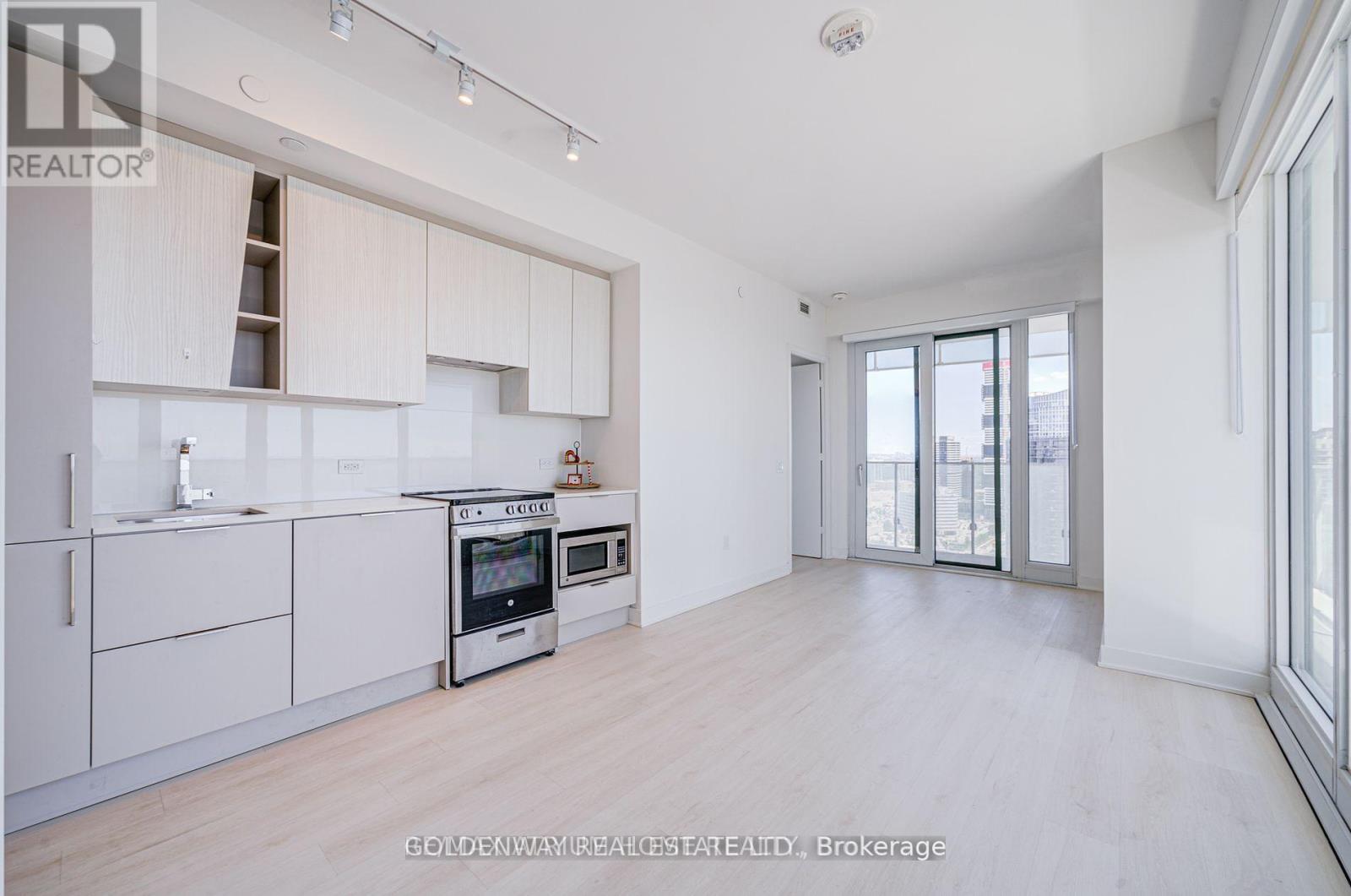 2503 - 3900 Confederation Parkway, Mississauga, Ontario  L5B 0M3 - Photo 6 - W12441108