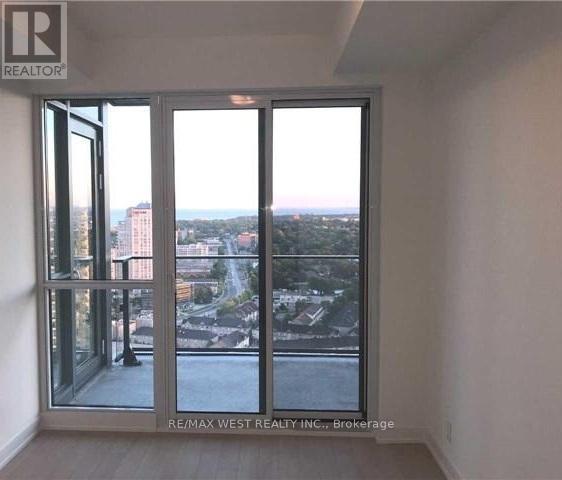 2702 - 10 Parklawn Road, Toronto, Ontario  M8V 0H9 - Photo 8 - W12441118
