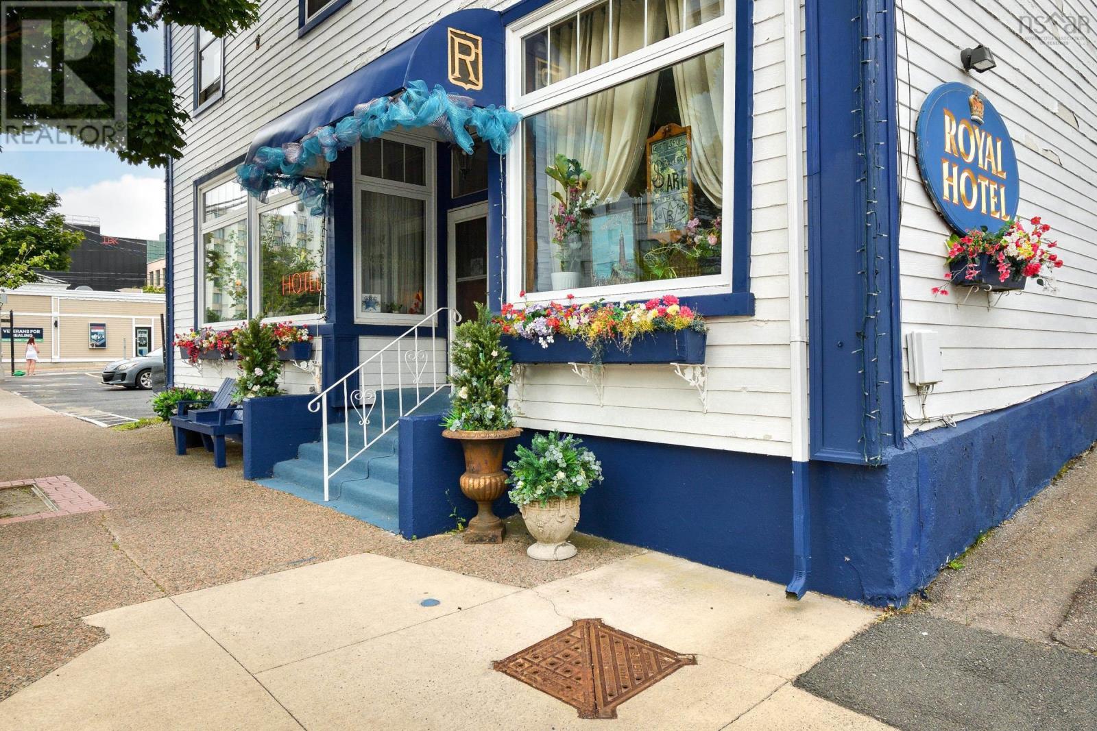 345 Esplanade Street, Sydney, Nova Scotia  B1P 1A9 - Photo 47 - 202503570