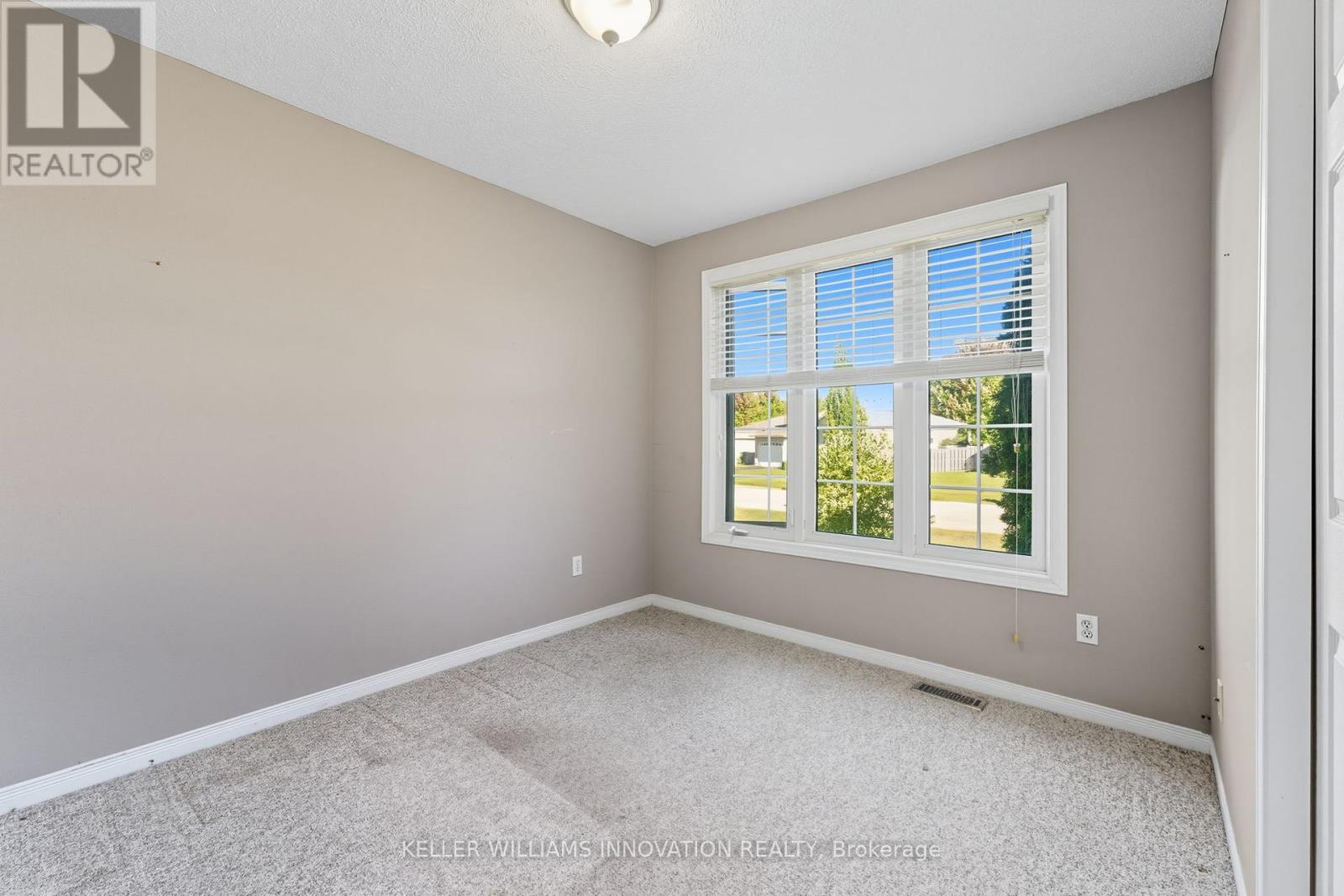 3 Barnett Street W, North Perth (Listowel), Ontario  N4W 3V9 - Photo 27 - X12441029