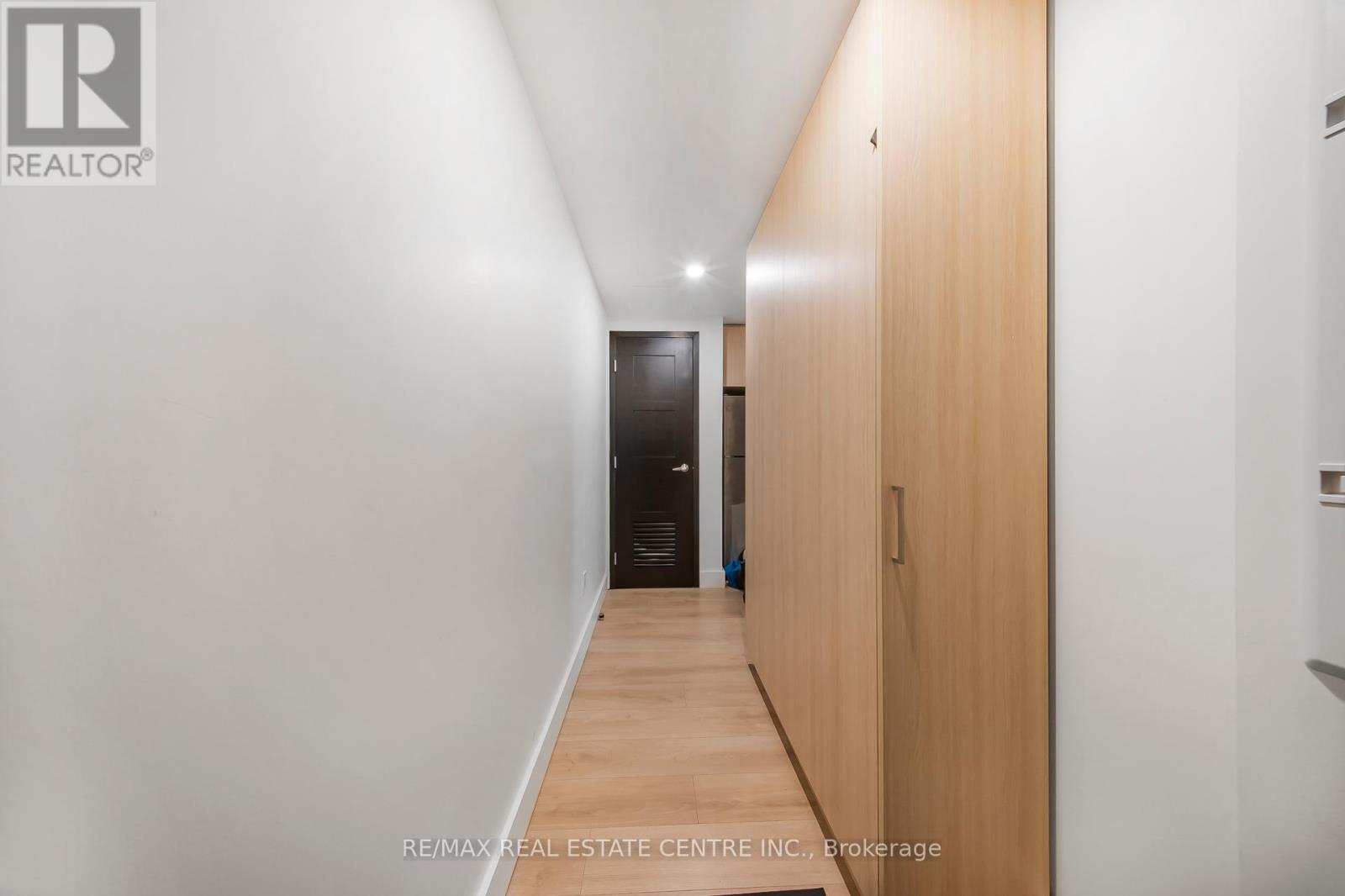 909 - 145 Columbia Street W, Waterloo, Ontario  N2L 0K7 - Photo 11 - X12441092