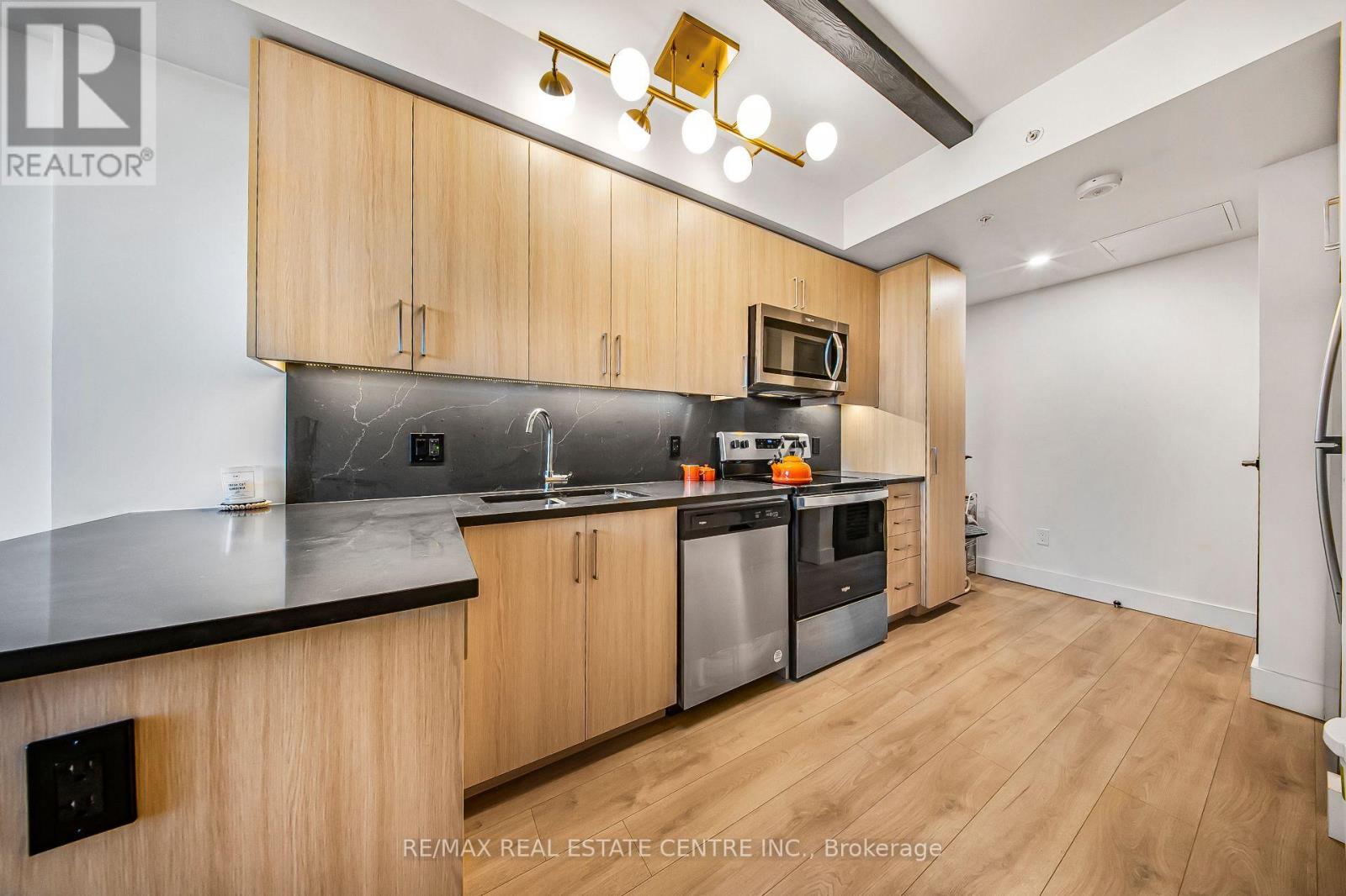 909 - 145 Columbia Street W, Waterloo, Ontario  N2L 0K7 - Photo 14 - X12441092