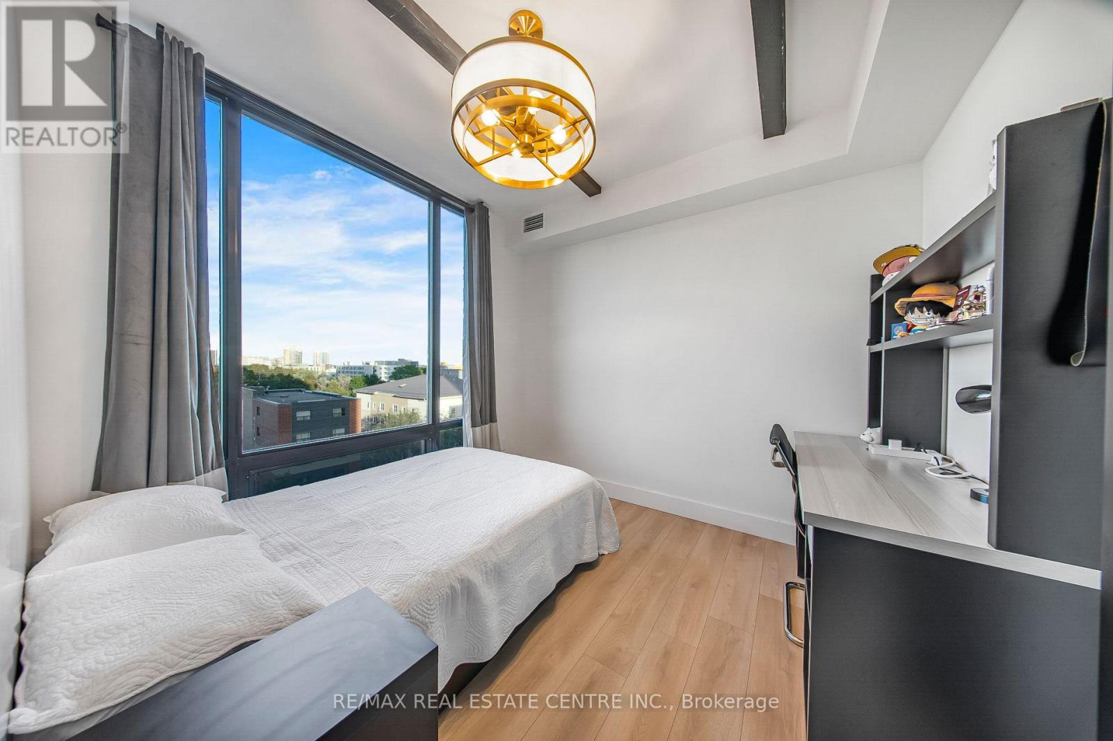 909 - 145 Columbia Street W, Waterloo, Ontario  N2L 0K7 - Photo 19 - X12441092