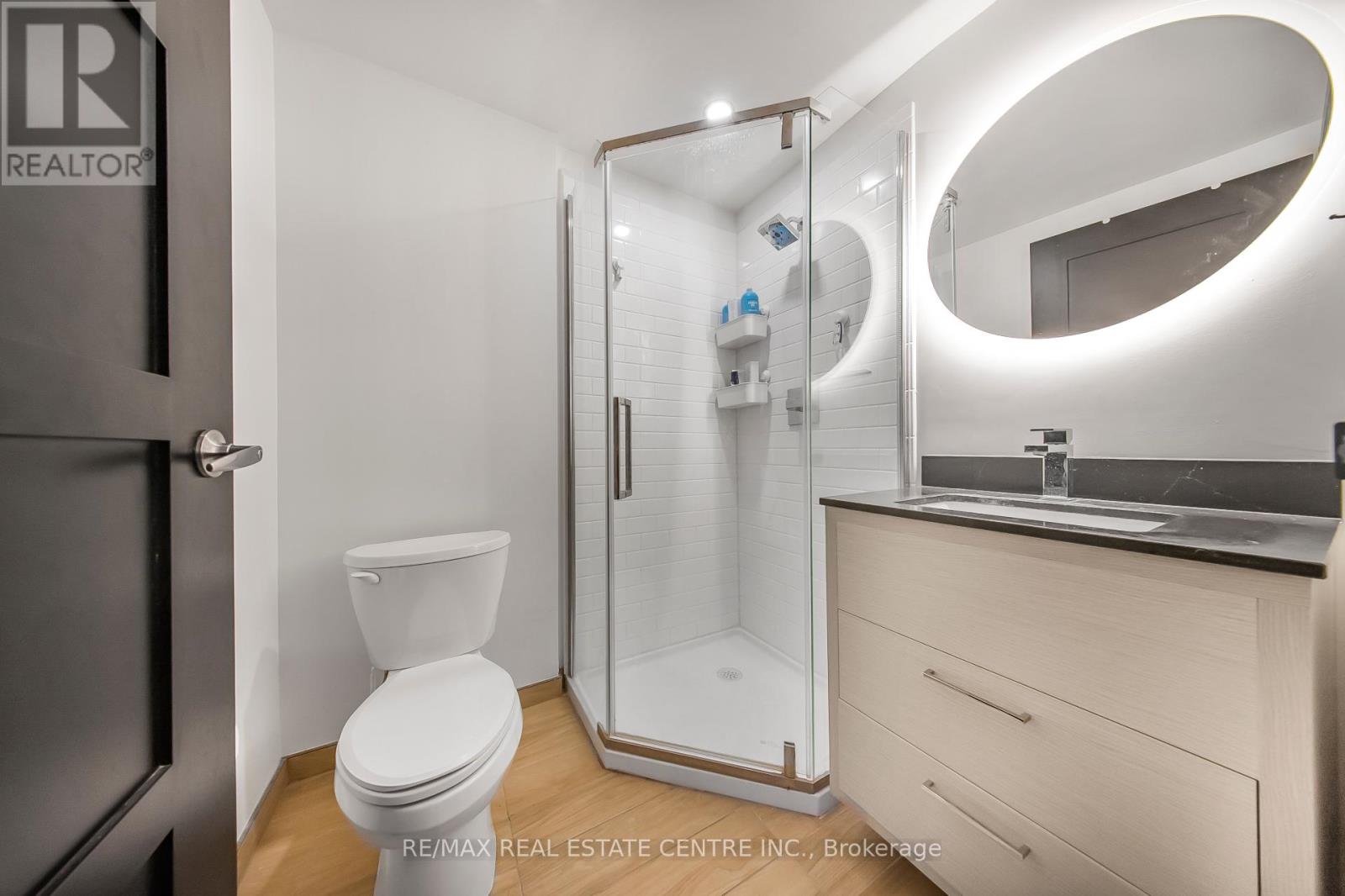 909 - 145 Columbia Street W, Waterloo, Ontario  N2L 0K7 - Photo 23 - X12441092