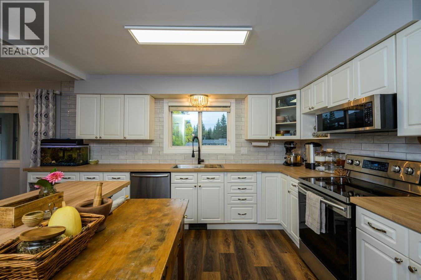 3582 Rosia Road, Prince George, British Columbia  V2K 4Y6 - Photo 8 - R3054570