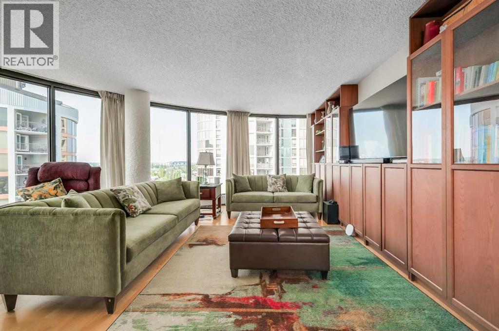 292, 20 Coachway Road Sw, Calgary, Alberta  T3H 1E6 - Photo 3 - A2254334