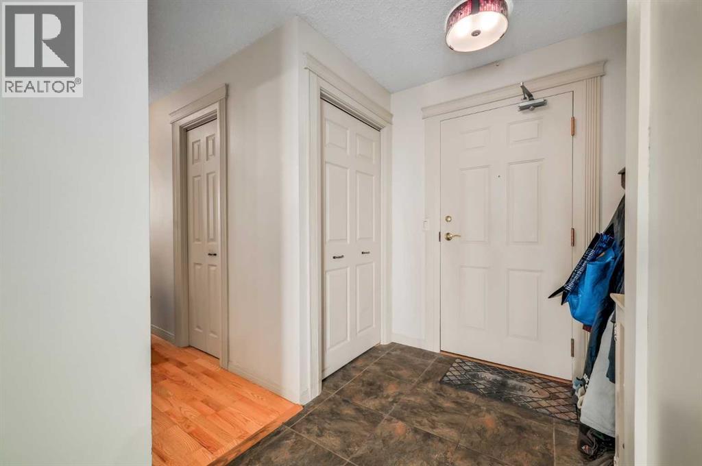 292, 20 Coachway Road Sw, Calgary, Alberta  T3H 1E6 - Photo 11 - A2254334