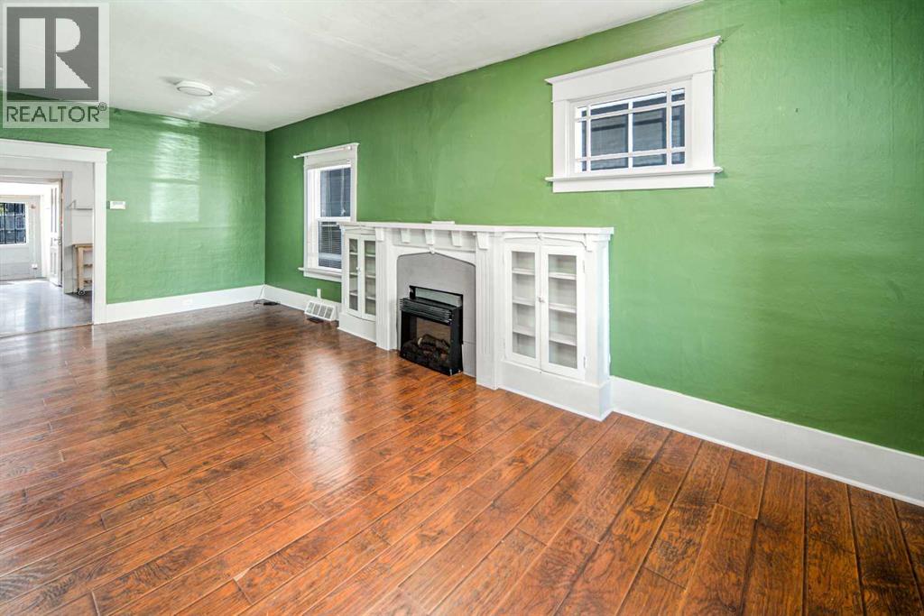 905 19 Avenue Nw, Calgary, Alberta  T2M 0Z6 - Photo 3 - A2261032