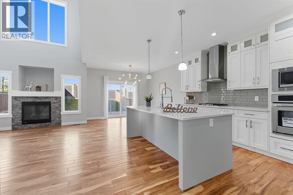 240 Nolanhurst Crescent Nw, Calgary, Alberta  T3R 0Z4 - Photo 9 - A2261745