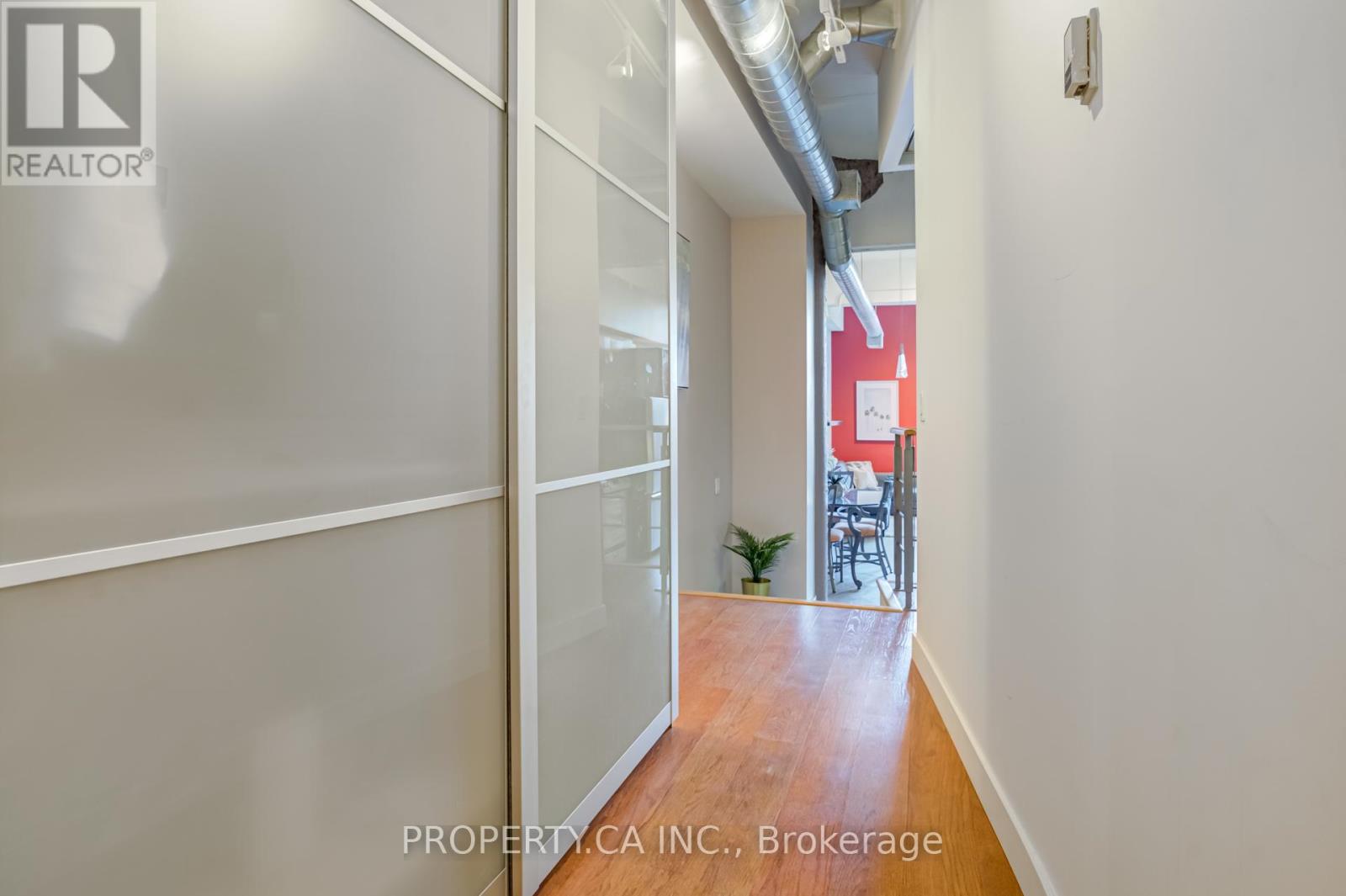 1031 - 155 Dalhousie Street, Toronto, Ontario  M5B 2P7 - Photo 3 - C12441194