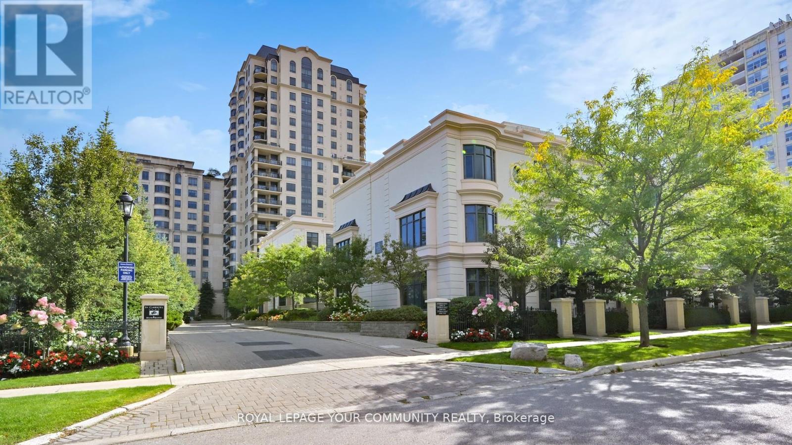 18 - 27 ELKHORN DRIVE, Toronto, Ontario
