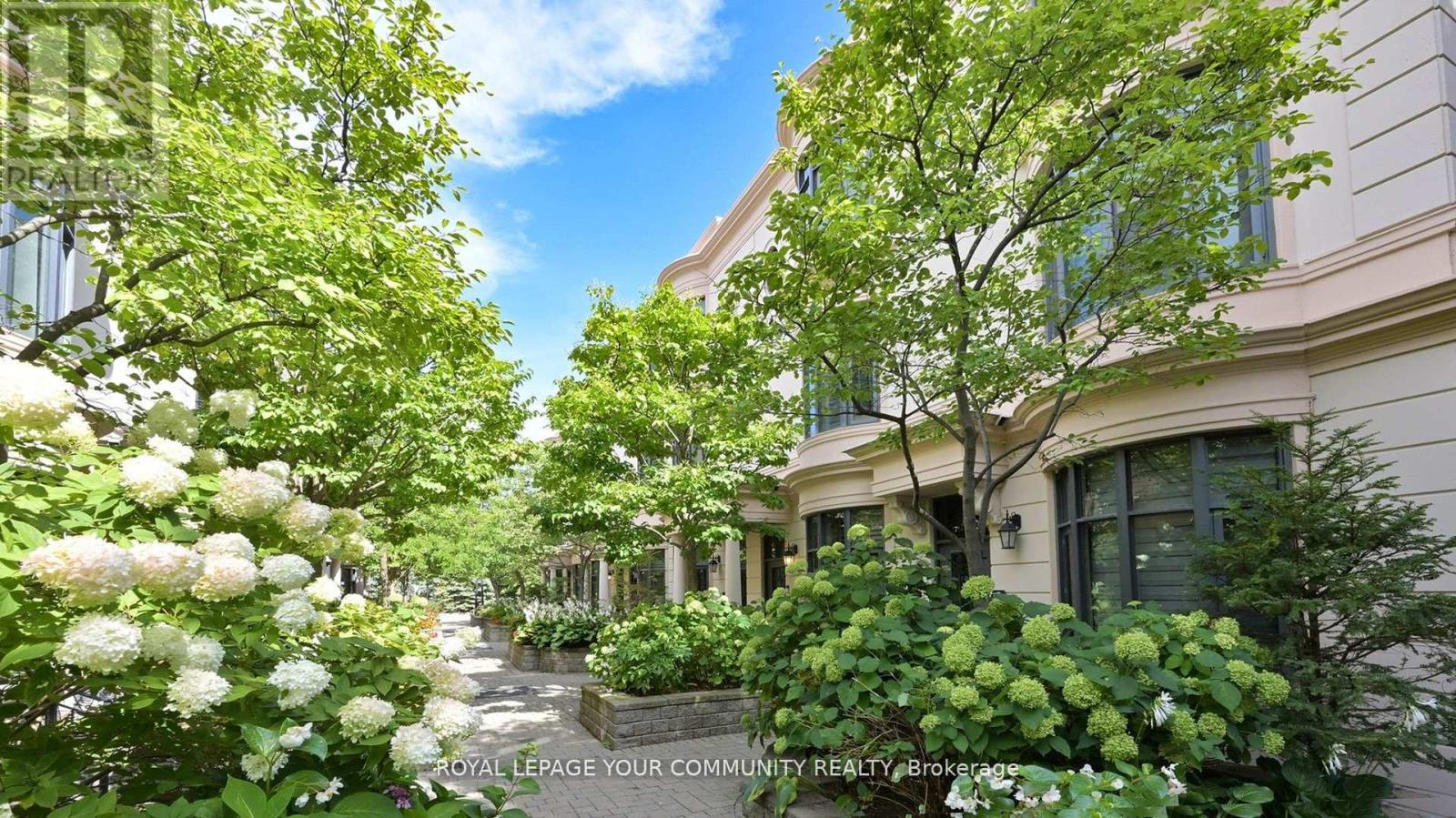 18 - 27 Elkhorn Drive, Toronto, Ontario  M2K 3E8 - Photo 4 - C12441217