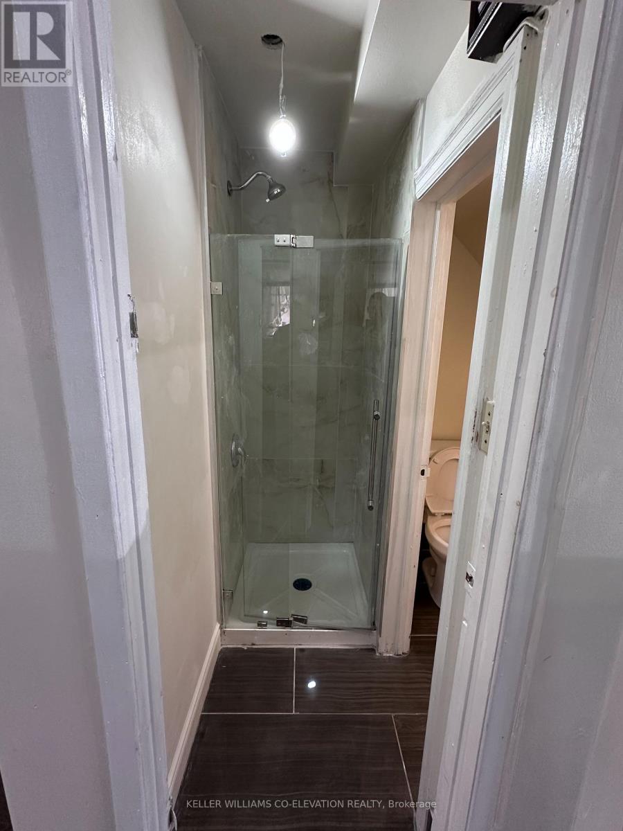 172 Oakwood Avenue, Toronto, Ontario  M6E 2T9 - Photo 12 - C12441225