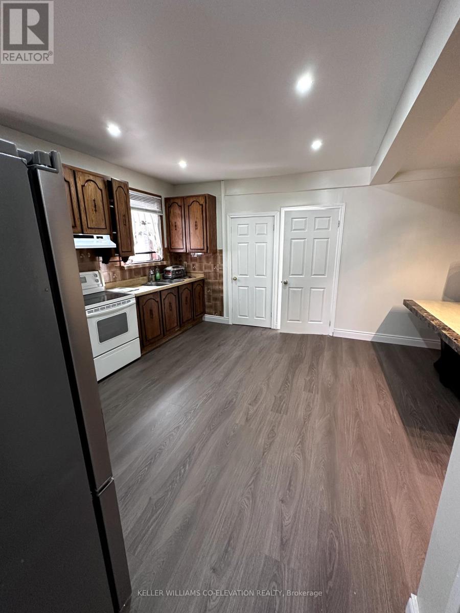 172 Oakwood Avenue, Toronto, Ontario  M6E 2T9 - Photo 6 - C12441225