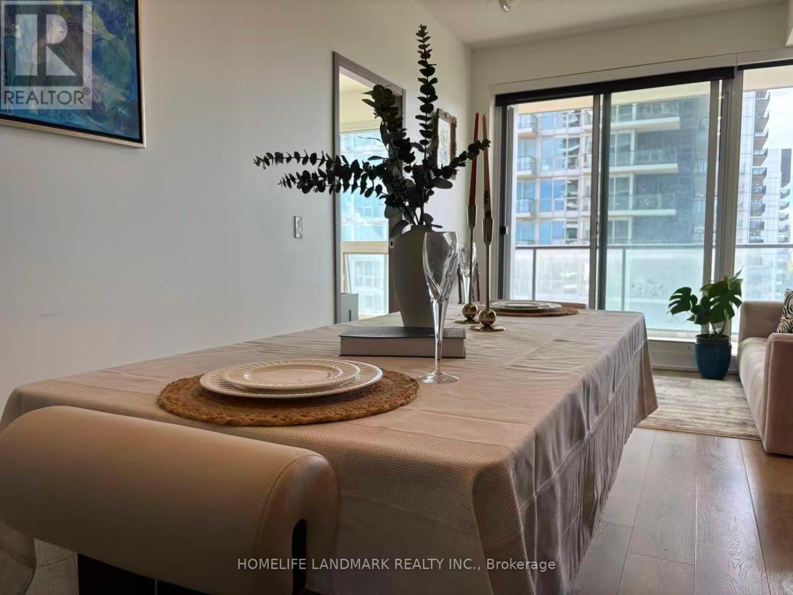 1807 - 95 Mcmahon Drive, Toronto, Ontario  M2K 0H2 - Photo 5 - C12441234