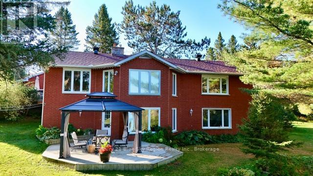 353 MACPHERSON DRIVE, East Ferris, Ontario