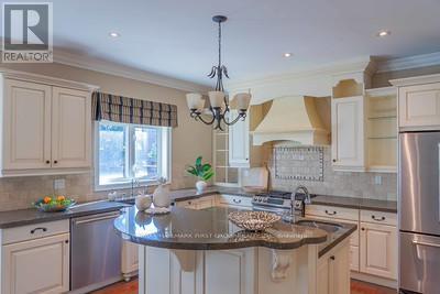 24 Portelli Crescent, Ajax (Northeast Ajax), Ontario  L1Z 0C3 - Photo 7 - E12441154
