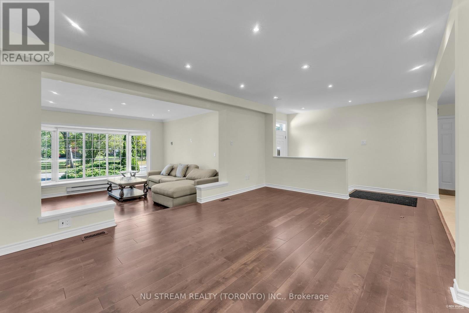 (Main)23 Wythenshawe Wood, Toronto, Ontario  M1E 1H1 - Photo 3 - E12441226