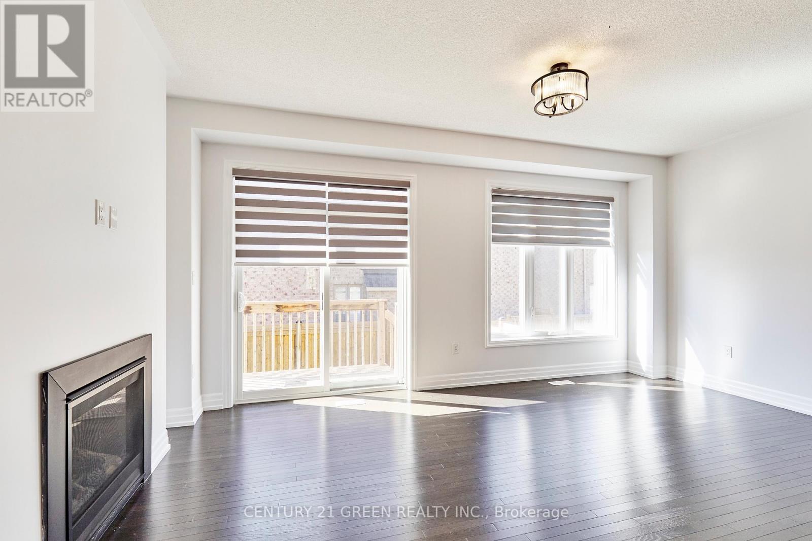 4 Gillivary Drive, Whitby (Williamsburg), Ontario  L1P 0C9 - Photo 11 - E12441273