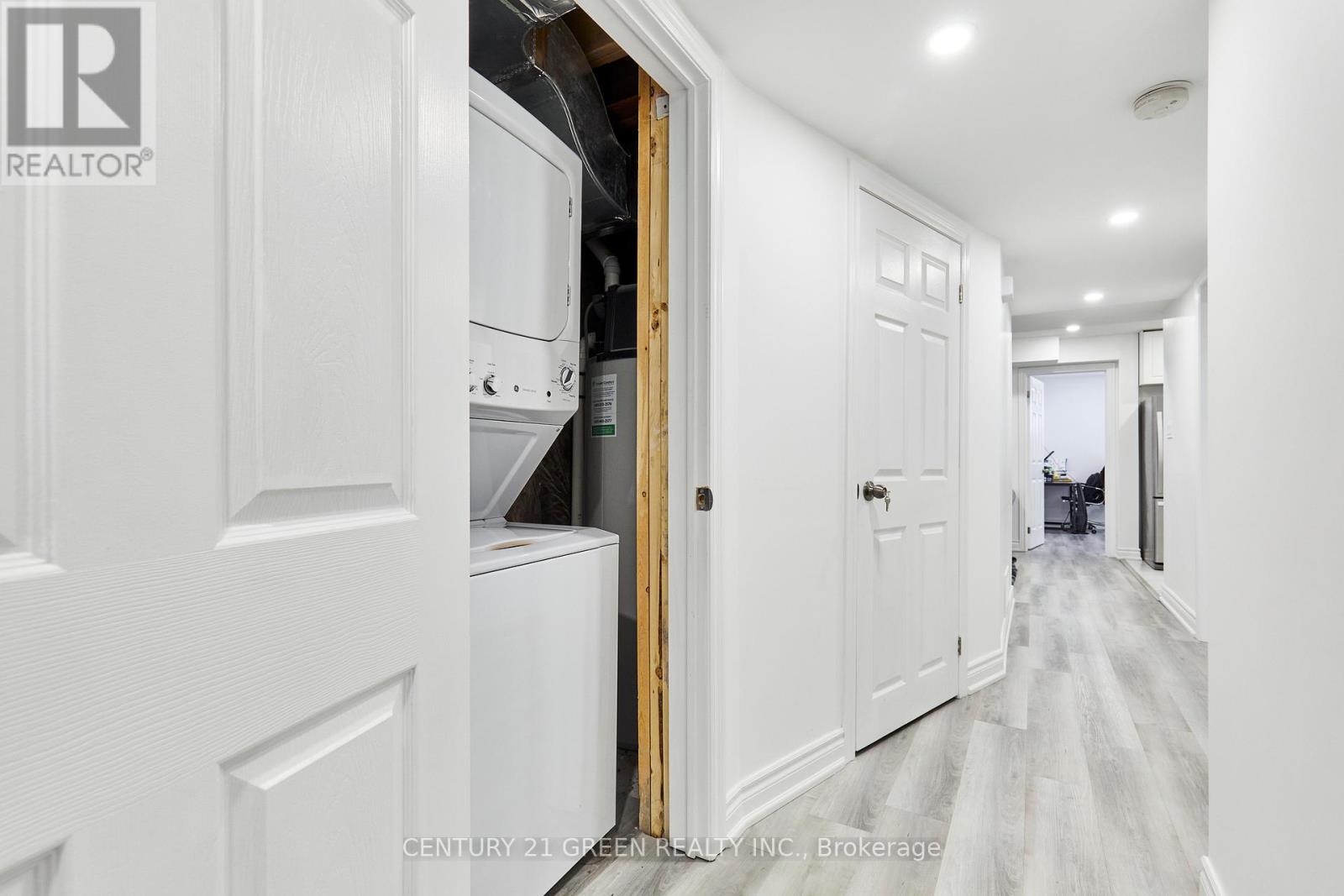 4 Gillivary Drive, Whitby (Williamsburg), Ontario  L1P 0C9 - Photo 28 - E12441273