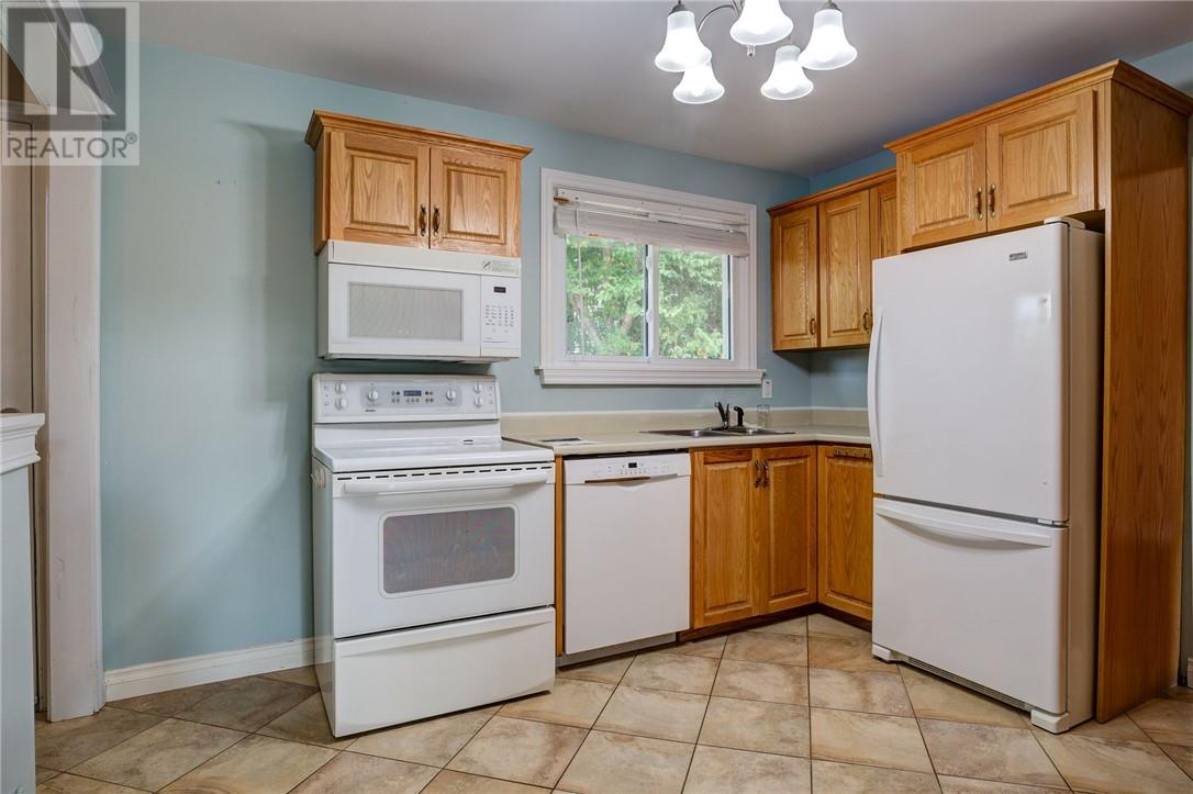 1830 Courtland Drive, Sudbury, Ontario  P3A 1J8 - Photo 8 - 2124688