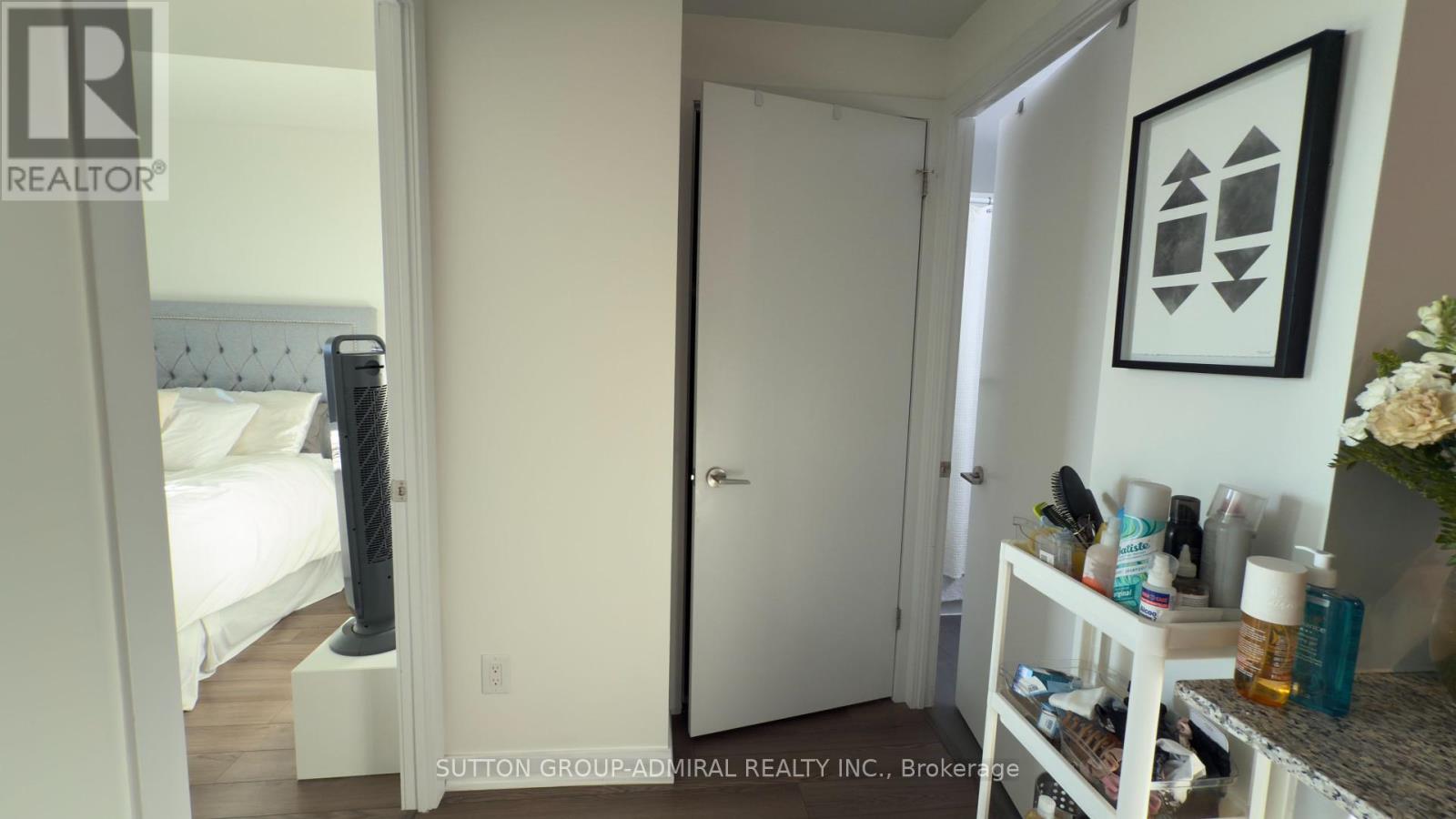 412 - 60 Berwick Avenue, Toronto, Ontario  M5P 0A3 - Photo 10 - C12437976