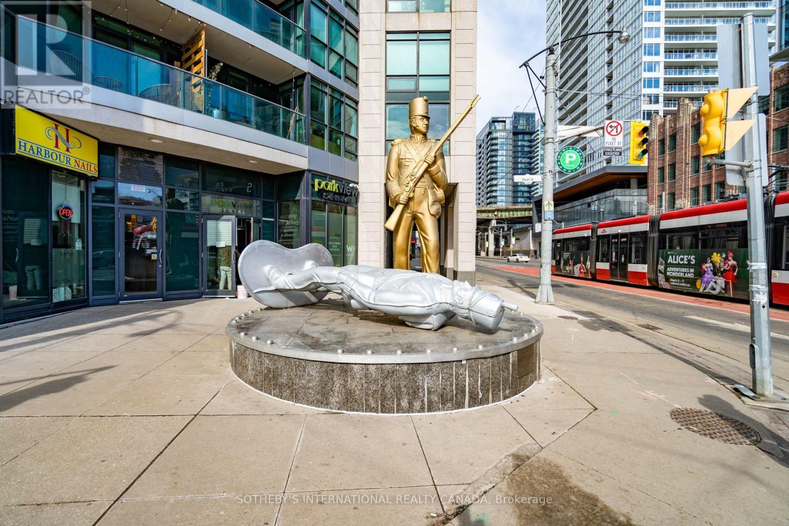 235 - 600 Fleet Street, Toronto, Ontario  M5V 1B7 - Photo 43 - C12441054