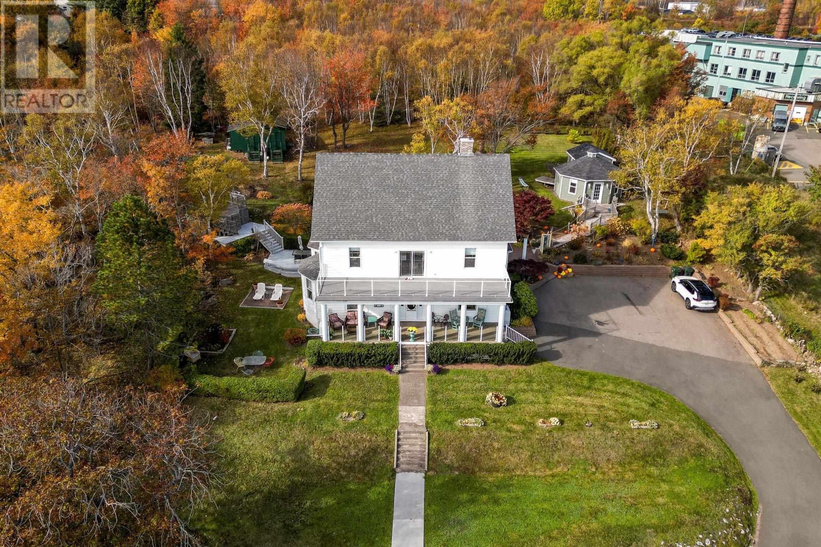 516 Purves Street, North Sydney, Nova Scotia  B2A 1E2 - Photo 6 - 202524944