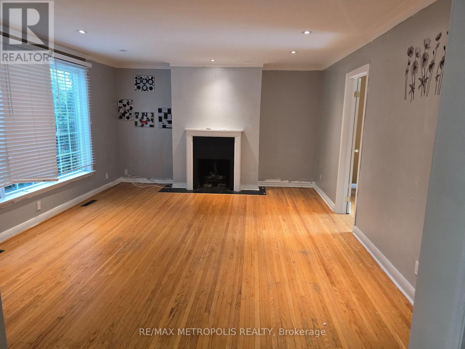 80 Glen Watford Drive, Toronto, Ontario  M1S 2C7 - Photo 4 - E12441235