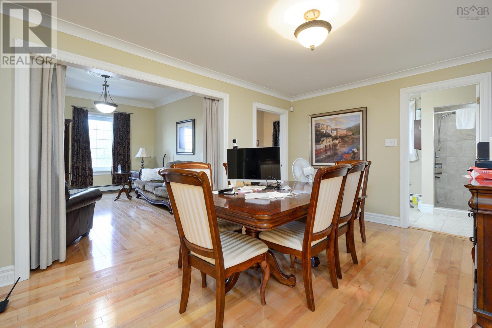 10 Pitt Street, Sydney, Nova Scotia  B1P 5X3 - Photo 20 - 202501171