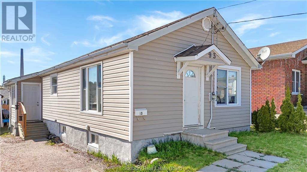 93 Logan Avenue, Sudbury, Ontario  P3C 3E3 - Photo 3 - 2125056