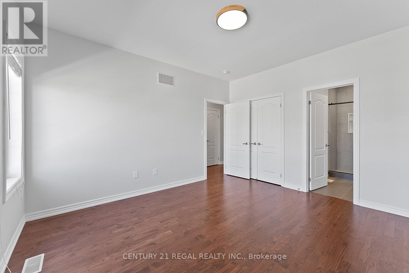 145 Roy Harper Avenue, Aurora, Ontario  L4G 7C4 - Photo 37 - N12441147
