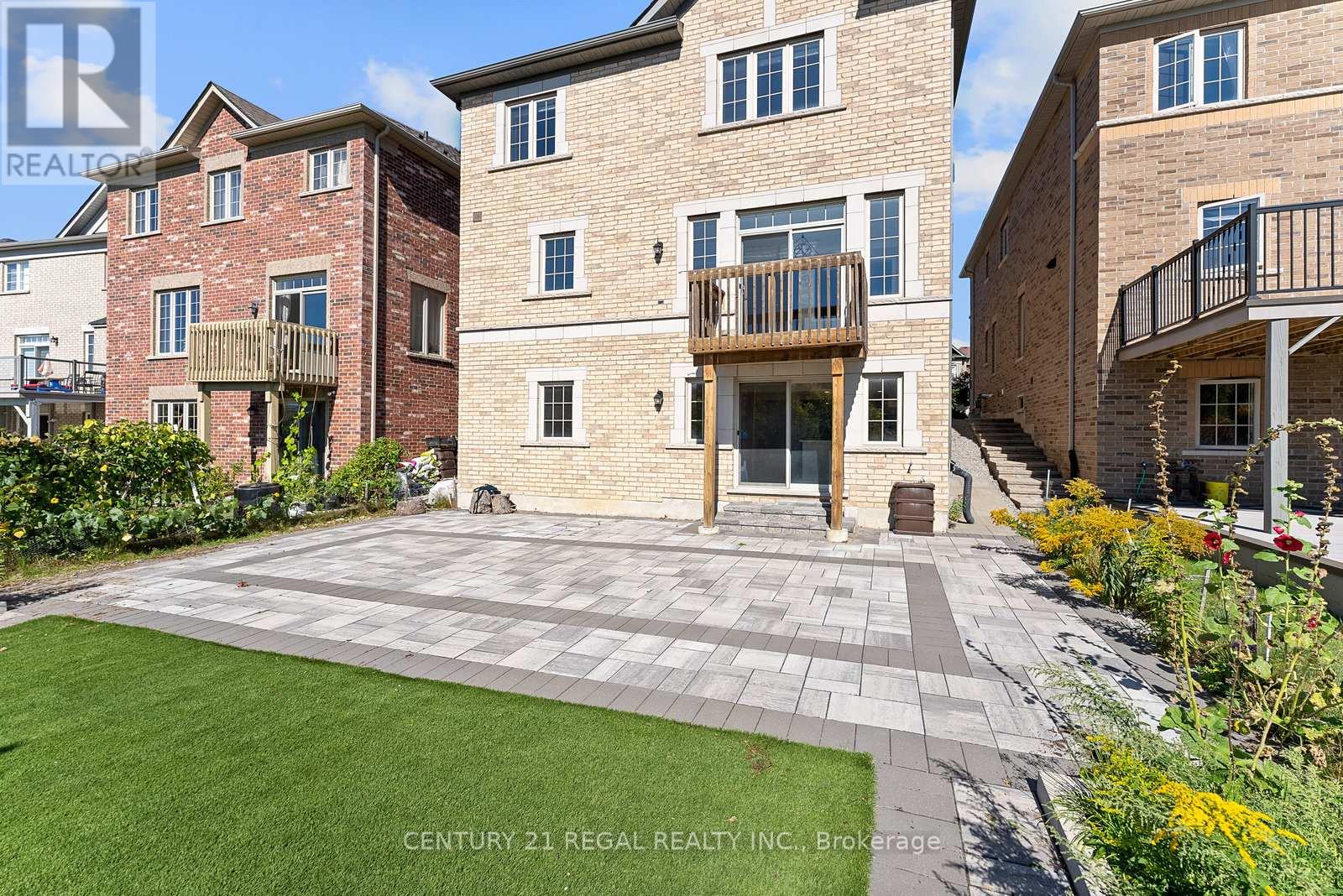 145 Roy Harper Avenue, Aurora, Ontario  L4G 7C4 - Photo 50 - N12441147