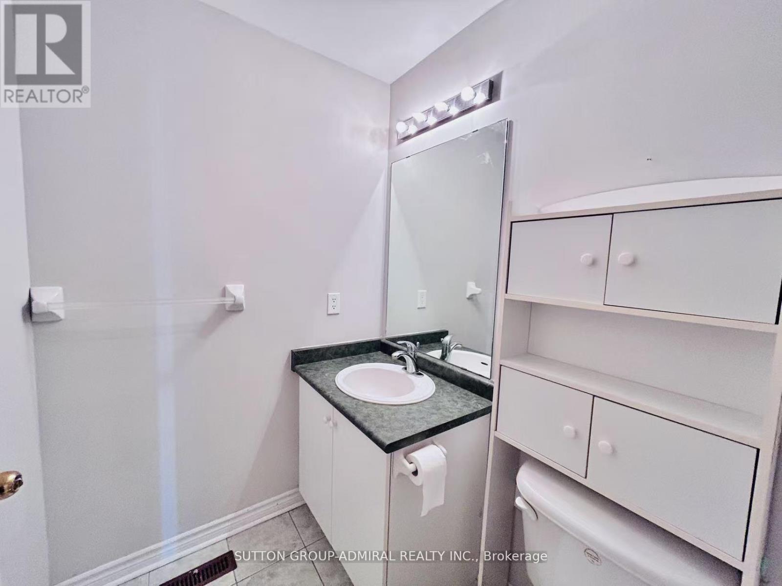 57 Matteo David Drive, Richmond Hill, Ontario  L4S 2T1 - Photo 13 - N12441161
