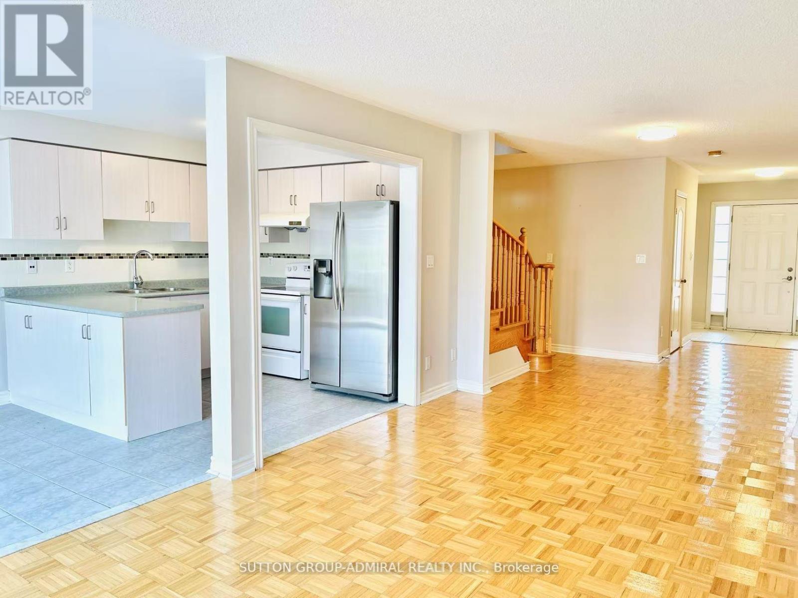 57 Matteo David Drive, Richmond Hill, Ontario  L4S 2T1 - Photo 6 - N12441161