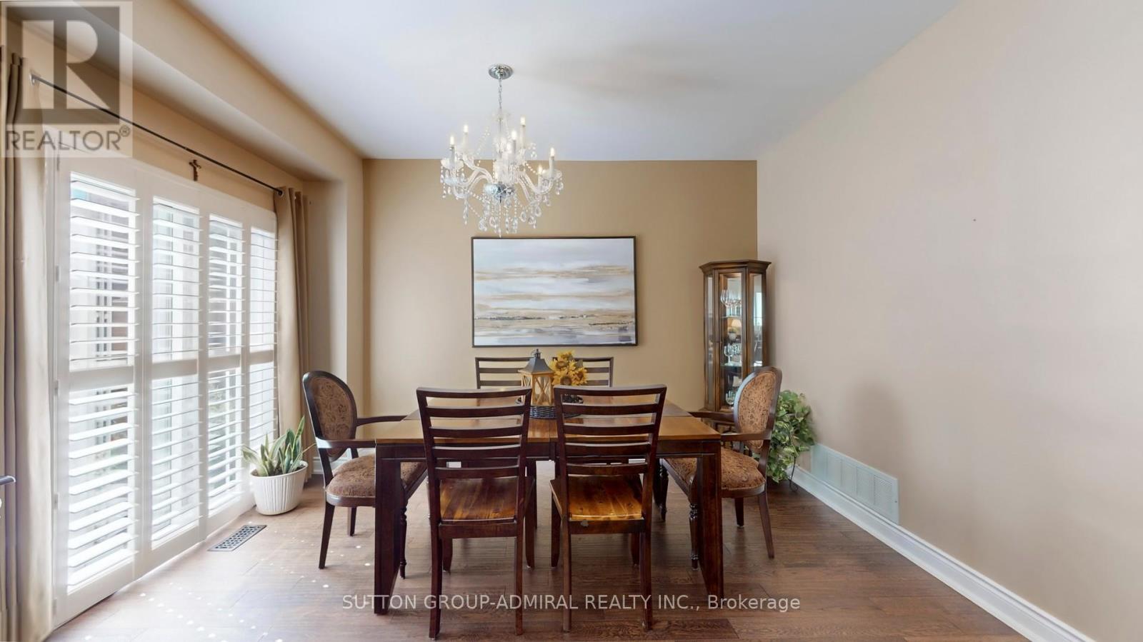 222 Hollywood Hill Circle, Vaughan, Ontario  L4H 2P7 - Photo 10 - N12441169