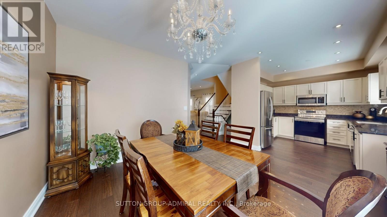 222 Hollywood Hill Circle, Vaughan, Ontario  L4H 2P7 - Photo 12 - N12441169
