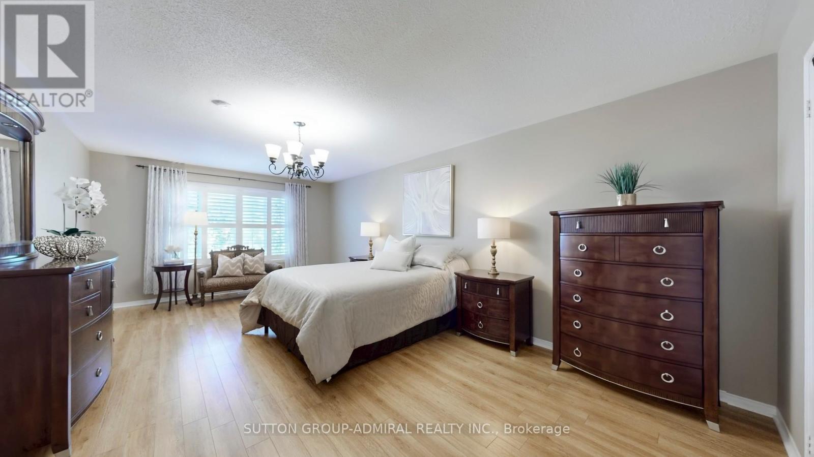 222 Hollywood Hill Circle, Vaughan, Ontario  L4H 2P7 - Photo 18 - N12441169