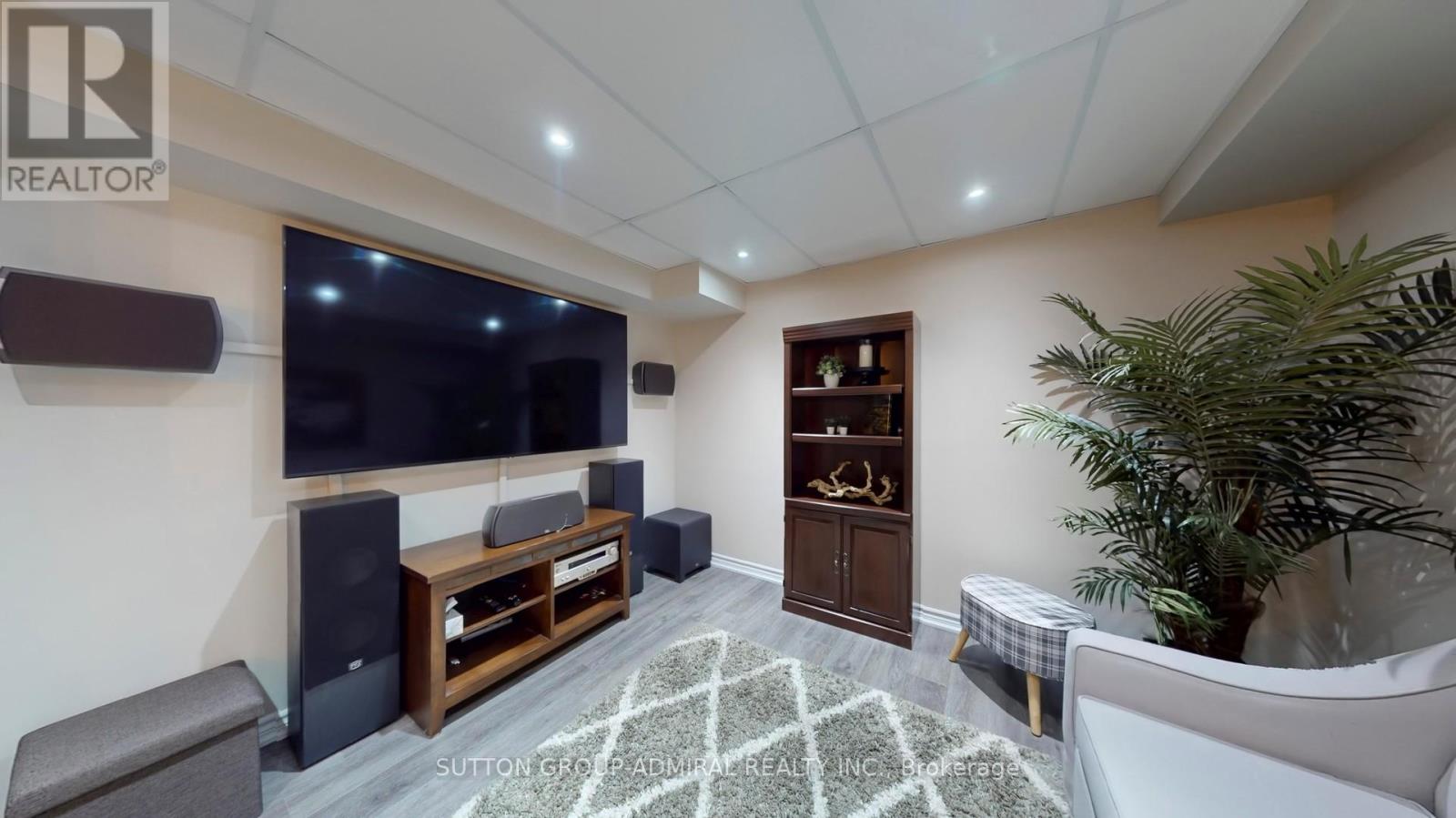 222 Hollywood Hill Circle, Vaughan, Ontario  L4H 2P7 - Photo 24 - N12441169