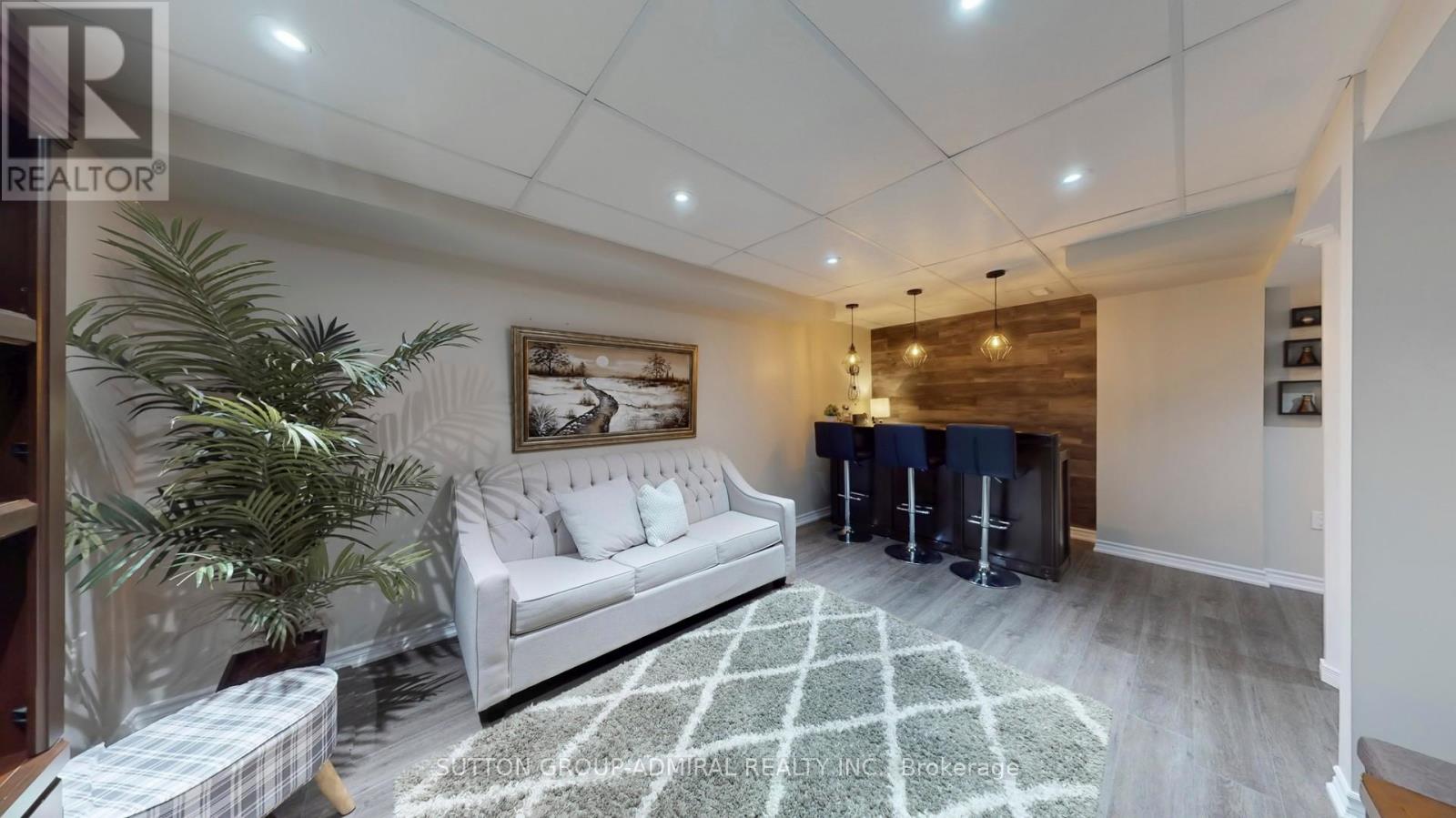 222 Hollywood Hill Circle, Vaughan, Ontario  L4H 2P7 - Photo 25 - N12441169